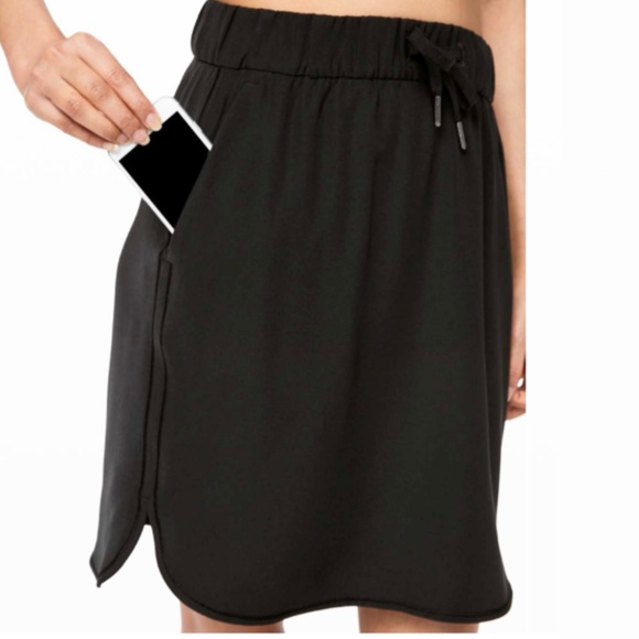 LULULEMON Athletica Black On The Fly Skirt Size 4 - Picture 4 of 16